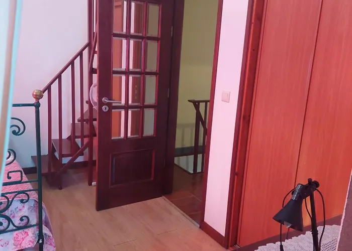 Serrado Da Eira * Lajes das Flores